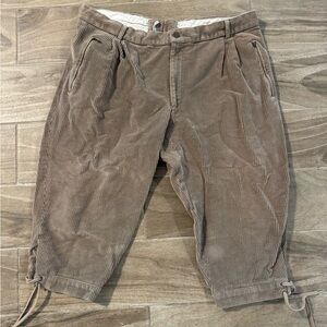 Elho Vintage corduroy shorts, brown, size 40 US